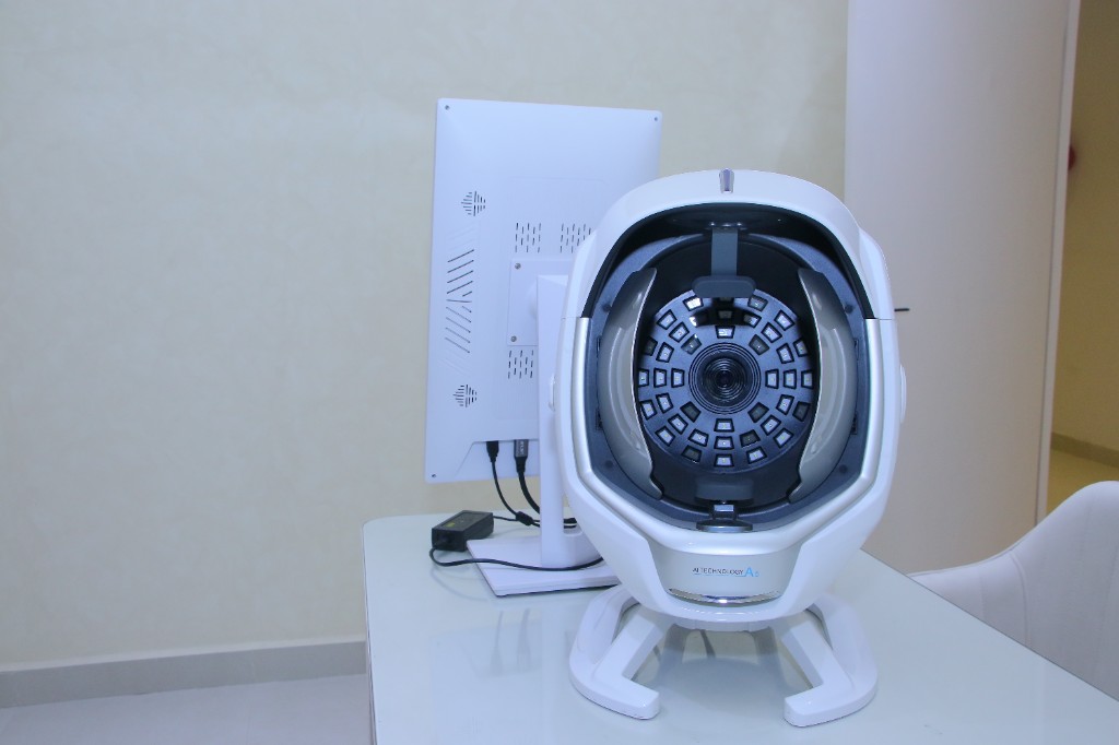 Skin Analysis Station